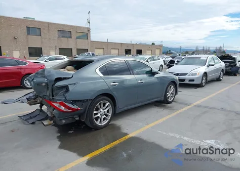 2010 Nissan Maxima 3.5 S z USA, uszkodzony, nr VIN 1N4AA5AP8AC827230